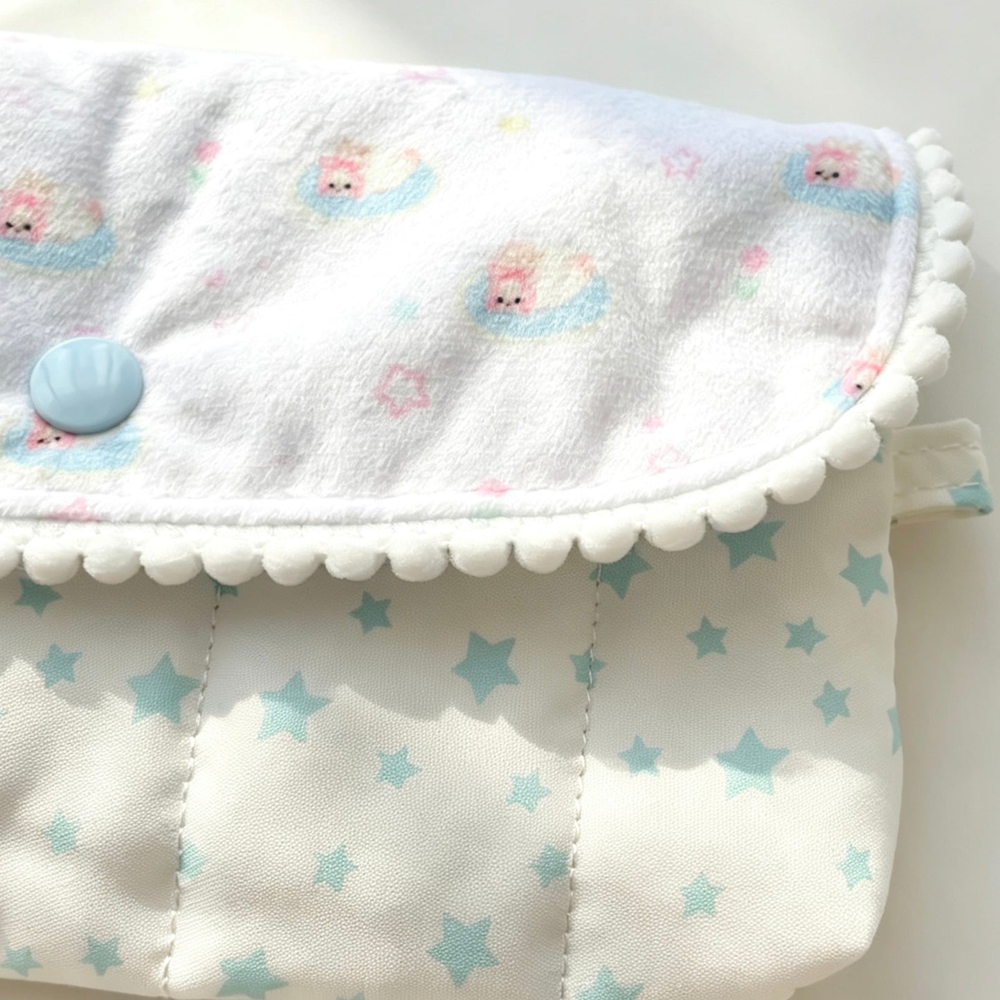 Coquette Quilted Lace Flip Pencil Pouch — Kawaii Multi-Use Pen & Makeup Storage Bag for Students