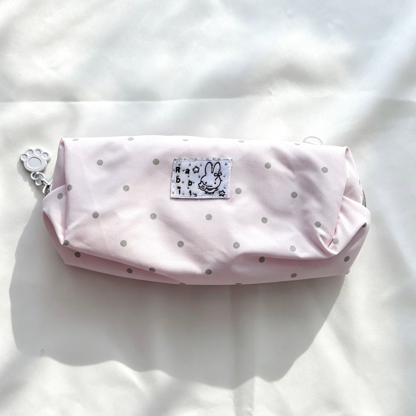 Kawaii Bunny Polka-Dot Pencil Pouch — Large-Capacity Mesh-Pocket Pen Bag with Paw Zipper Pull for Students